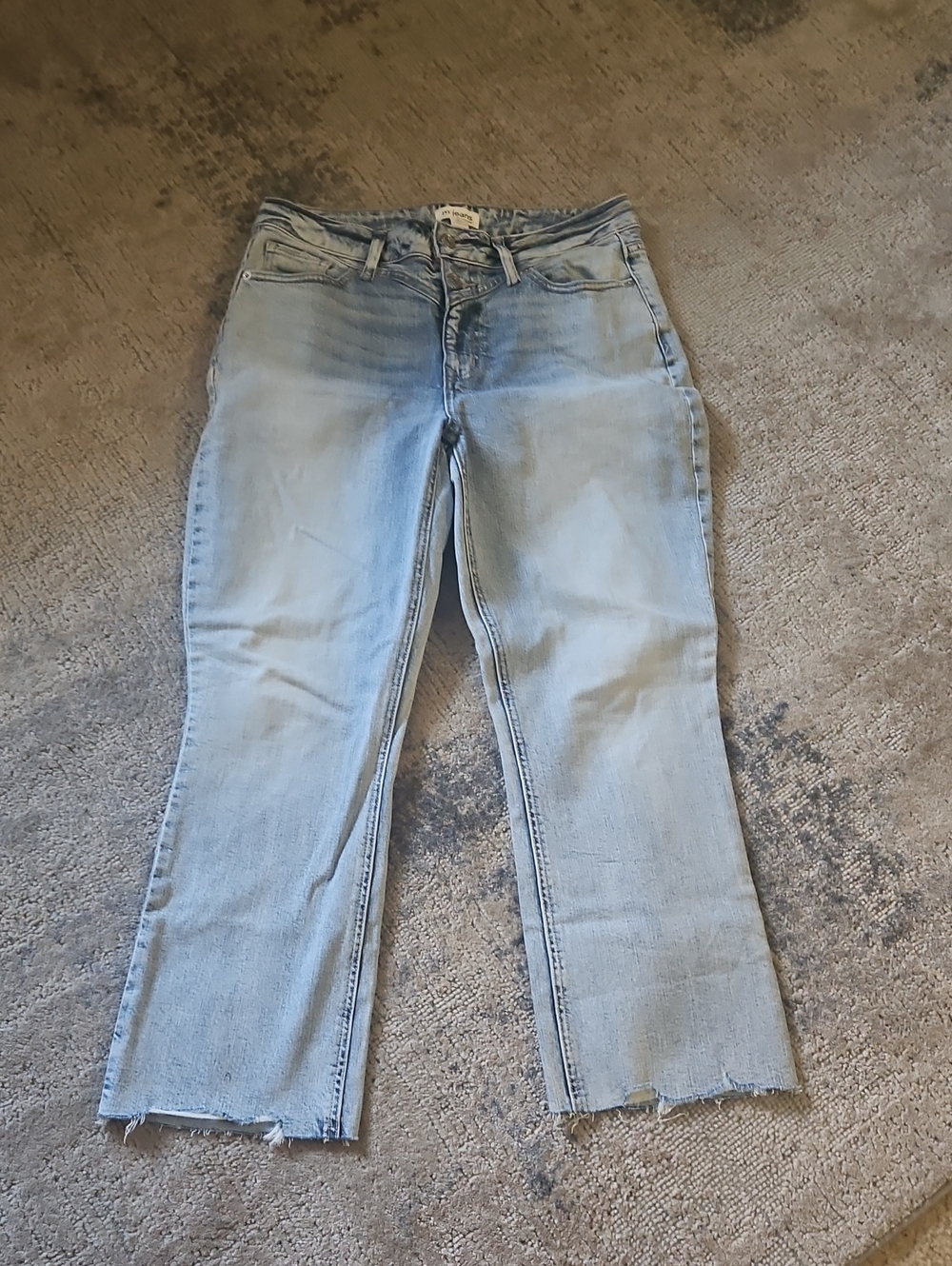 Maurices Light Blue Cropped Straight-Leg Jeans